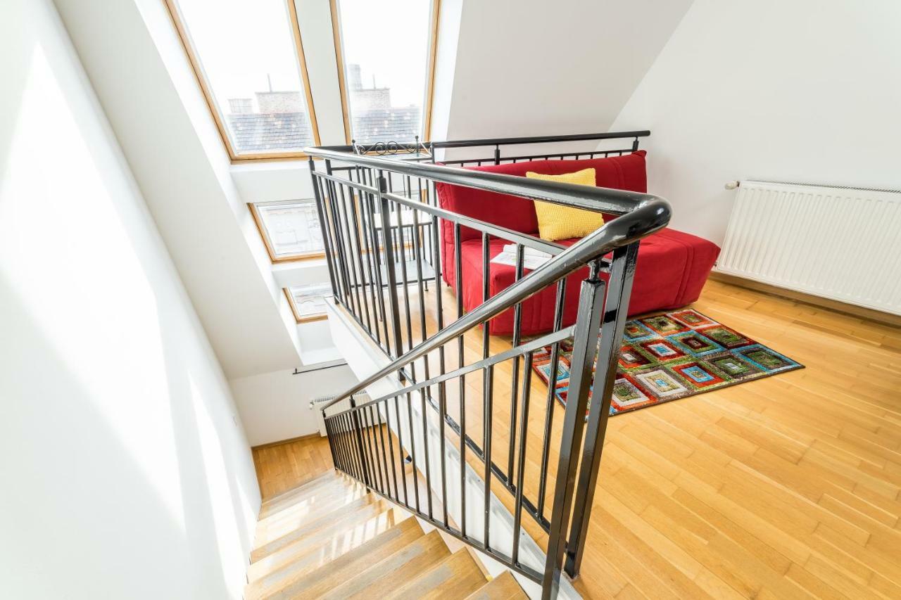 Bpr Soho Boutique Home With Ac Budapeşte Dış mekan fotoğraf