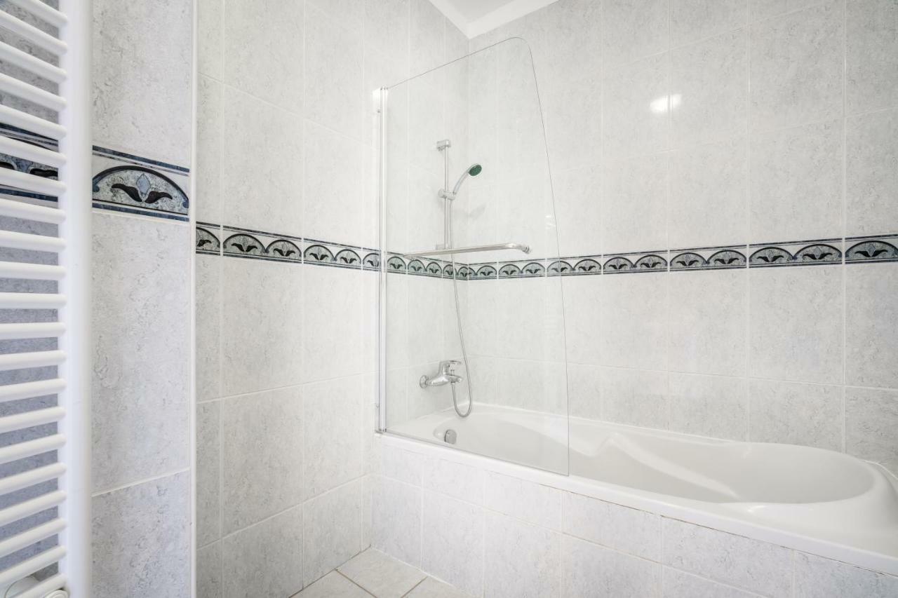 Bpr Soho Boutique Home With Ac Budapeşte Dış mekan fotoğraf